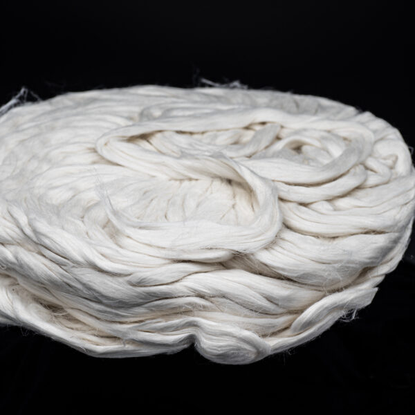 Hemp TOPS/SLIVER - BLEACHED - LONG Fiber FOR WORSTED SPINNING